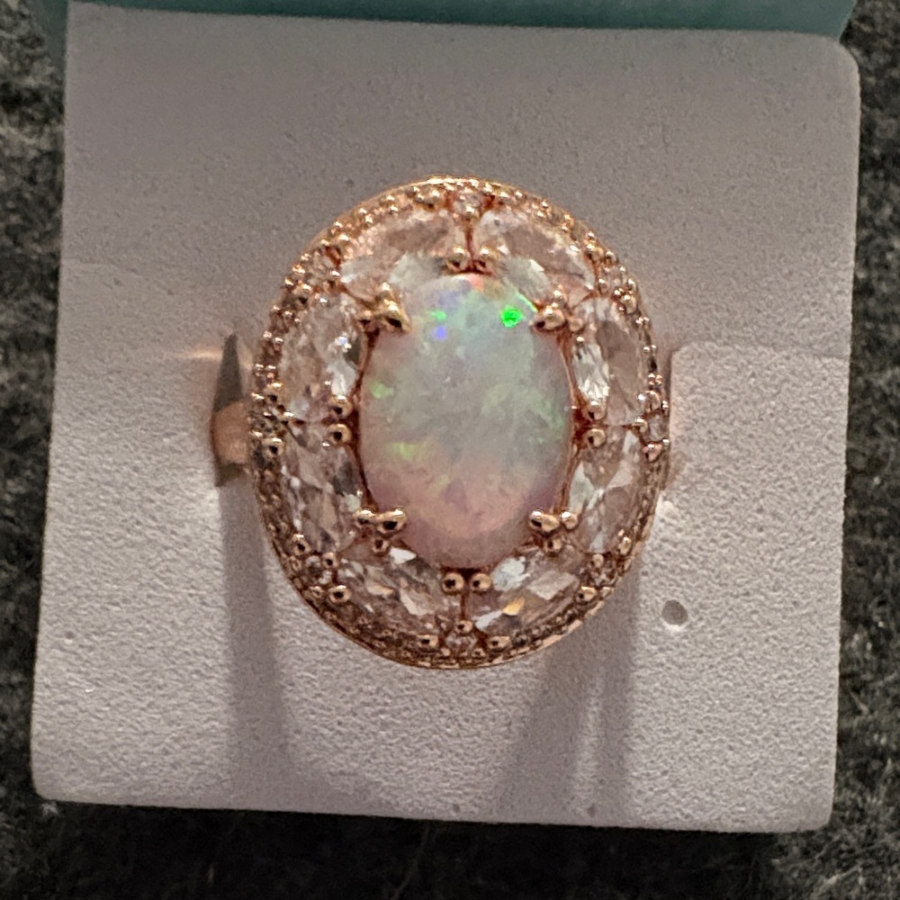 Elegant Opal and Crystal Gold Ring